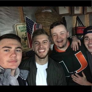 Meet your Posher, Zack